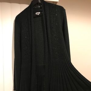 Black long sweater, excellent condition, size L